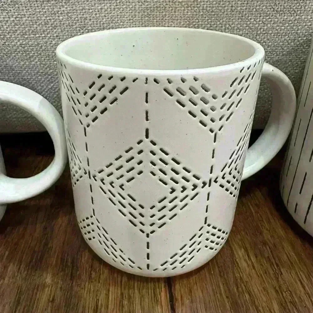 Stoneware Mugs - set of 3 - Brand New - Picture 4 of 5